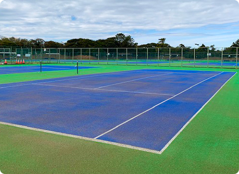 facility02b 稲毛海浜公園スポーツ施設庭球場の写真