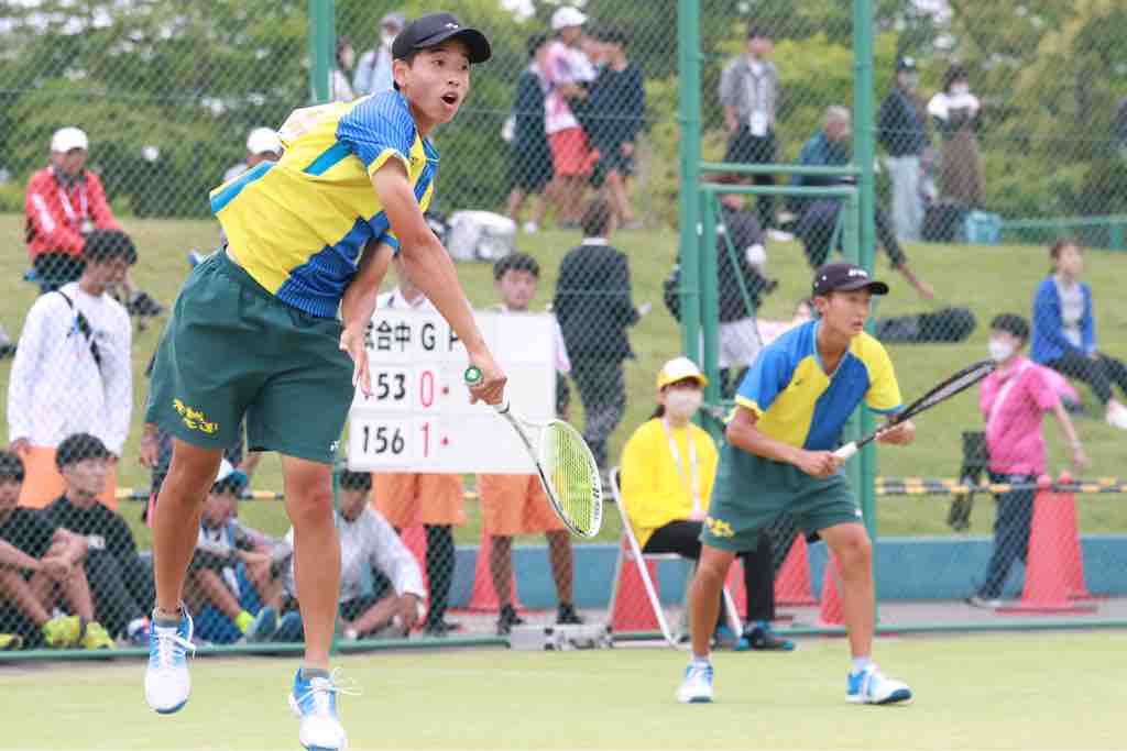 ソフトテニス　野本選手の写真