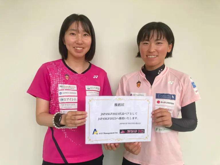 高橋選手と岩倉選手の写真