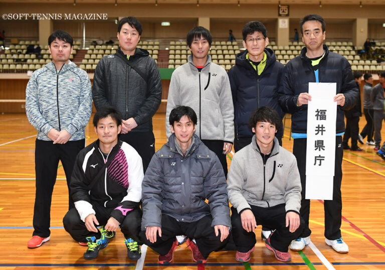 福井県庁ソフトテニス部の写真